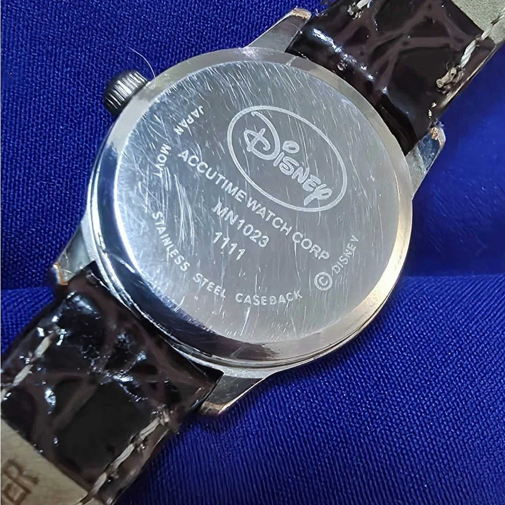 Disney Minnie Mouse Vintage Petite Women's or Kids Watch